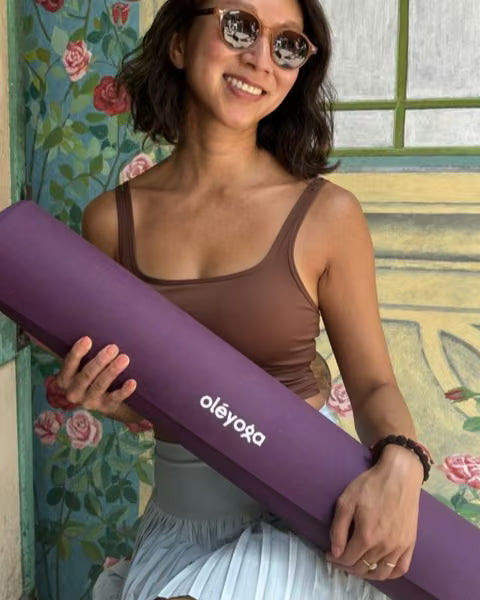 Chris, co-founder of oléyoga