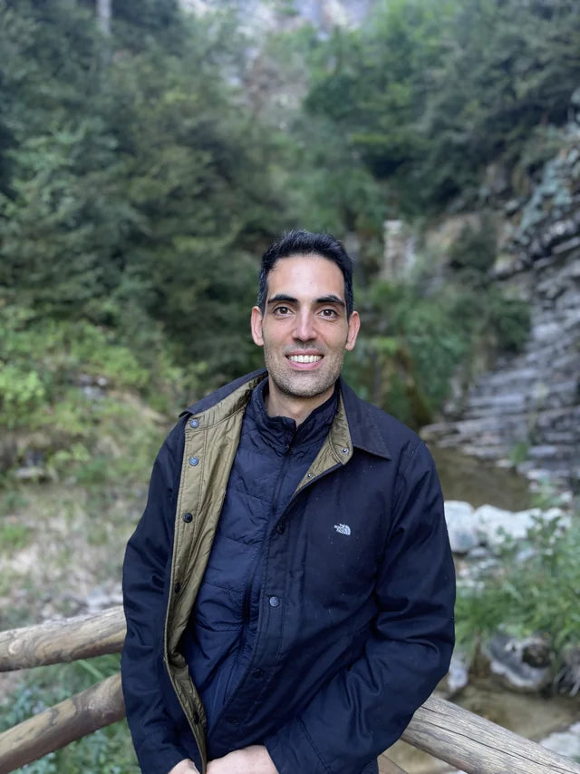 David Almazán, co-founder of oléyoga.